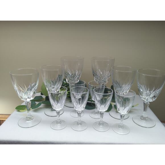 (12) Cristal D'Arques Crystal FLAMENCO Wine Glasses * Stamped FRANCE - Picture 1 of 6